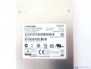 Toshiba HG6_THNSNJ256GCSU_3